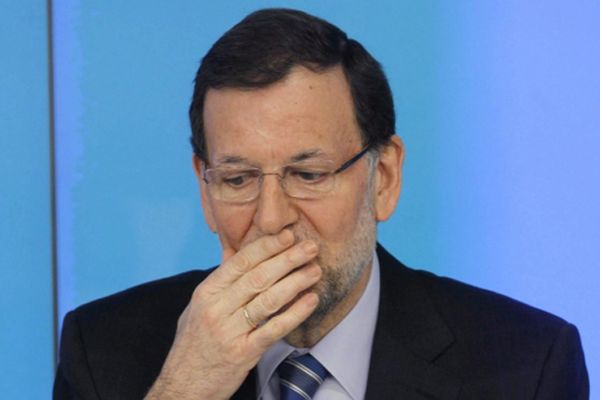 Premier Hiszpanii zaprzeczył, jakoby korzystał z nielegalnych pieniędzy
