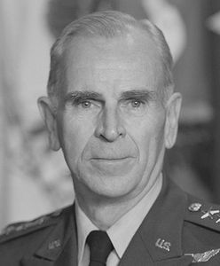 Generał John W. Vessey nie żyje. Miał 94 lata