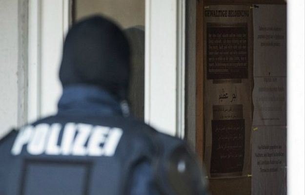 Niemcy: akcja antyterrorystyczna w pięciu landach, poszukiwany 28-letni Czeczen