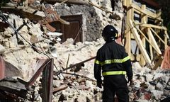 Polska ambasada we Włoszech odradza wyjazdy do środkowej części kraju