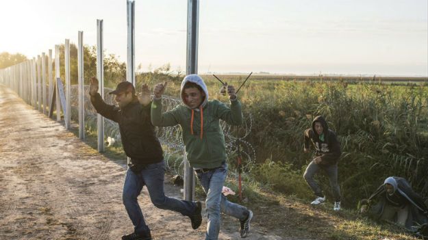 Uchodźcy na granicy serbsko-węgierskiej