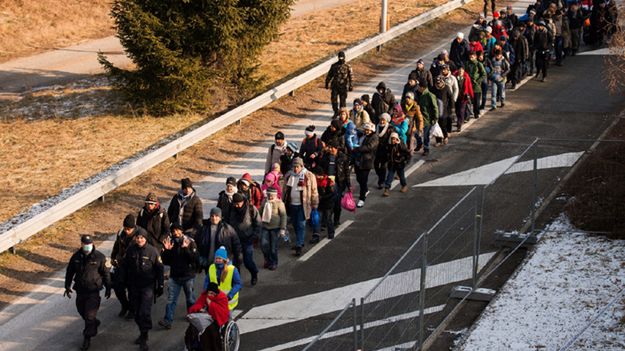 Uchodźcy na granicy austriacko-słoweńskiej