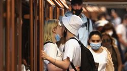 Przebieg epidemii w Polsce może się różnić od innych państw. Jest kilka powodów