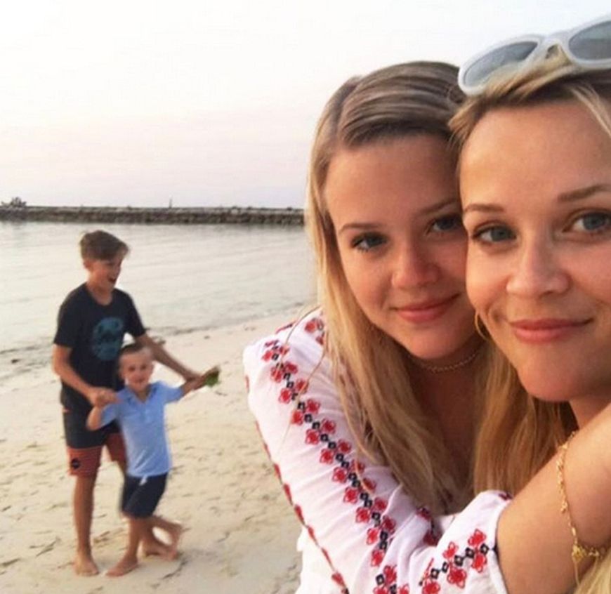 Reese Witherspoon i Ava Elizabeth