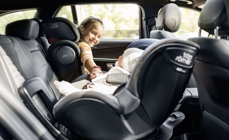 Jak dopasować fotelik samochodowy do wieku dziecka?