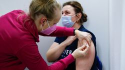 Zauważyłeś ten objaw po szczepieniu na COVID? To dobry znak 