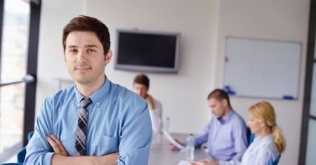 Szukają pracowników i oferują im mieszkania