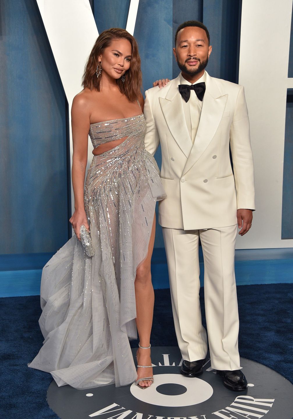 Chrissy Teigen i John Legend – Oscary 2022 Vanity Fair Party