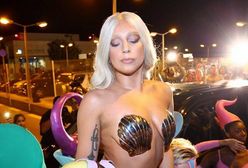Lady Gaga jak grecka bogini. Ona wie, jak zrobić spektakularne wrażenie