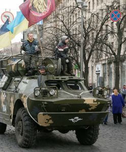 Rosyjskie samoloty patrolują przestrzeń powietrzną. Transportery zawróciły