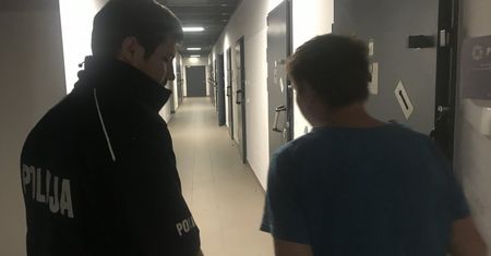 Śląsk. Ugodził nożem swojego ojczyma. Po awanturze o pieniądze