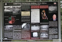 Skandal w Katyniu. Rosjanie ustawili tablice informacyjne