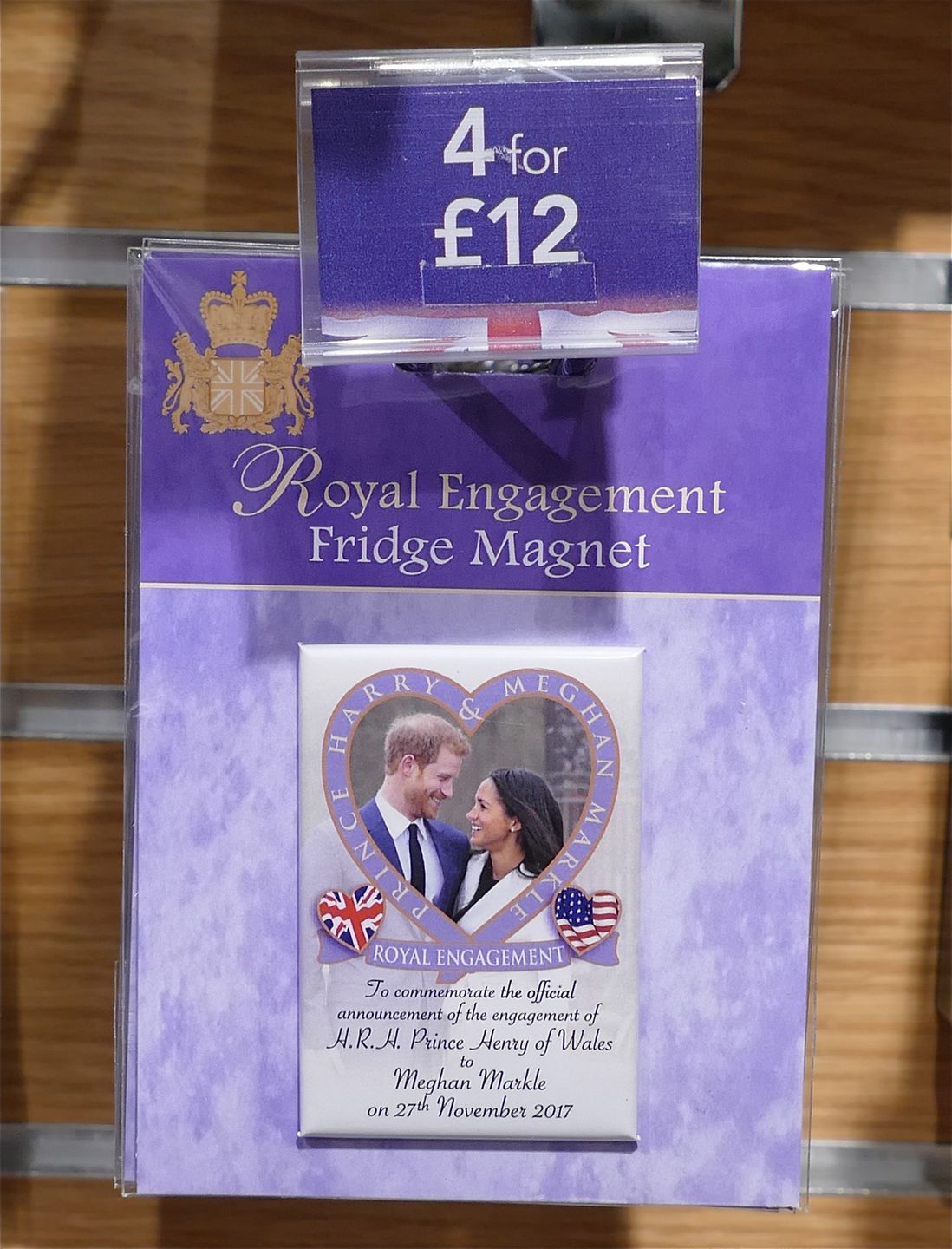 gadżety zaręczynowe-Meghan Markle i księcia Harry'ego