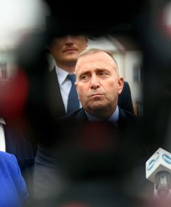 Wybory parlamentarne 2019. Niecodzienne zagranie PiS. Przesyłka polecona do Grzegorza Schetyny