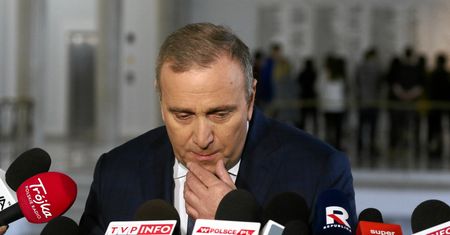 Zadali Komorowskiemu trudne pytanie o Schetynę. Odpowiedź była szczera do bólu