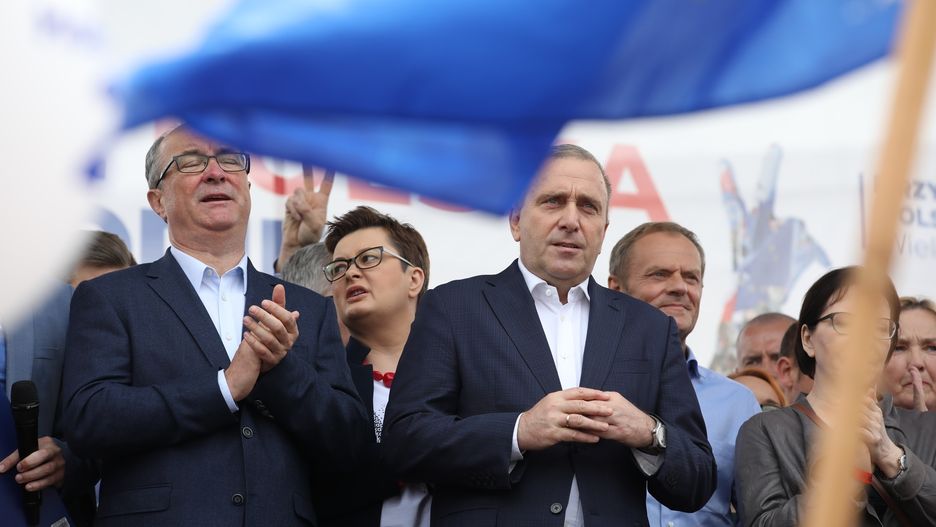 Koalicja Europejska rozpada się. Pierwsze zgasiło światło PSL.
