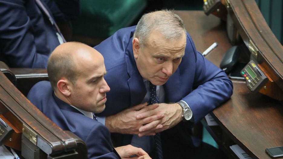 Borys Budka i Grzegorz Schetyna w sejmowych ławach.