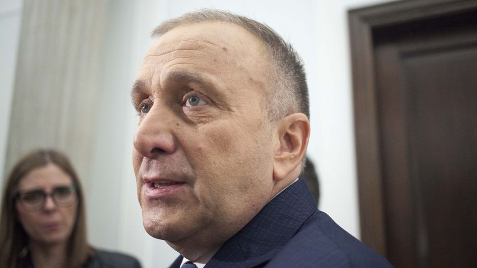 Szef PO Grzegorz Schetyna nie zadeklarował jeszcze czy będzie walczył o fotel przewodniczącego partii