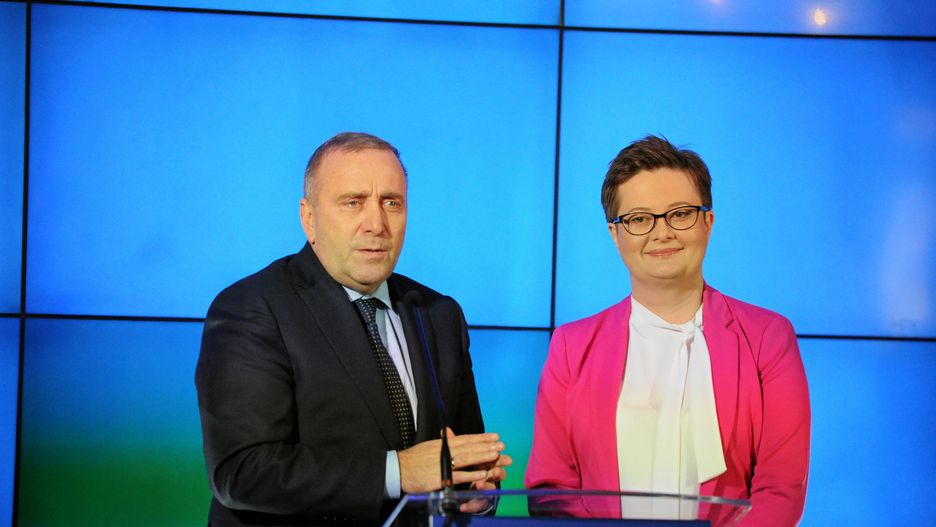 Dużej bitwy z wciąż potężnym przeciwnikiem, jakim jest partia Kaczyńskiego, opozycja ze Schetyną i Lubnauer raczej nie wygra.