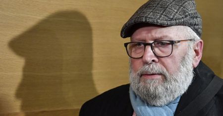 Francuski duchowny miał zgwałcić 75 dzieci. "Kościół powinien odsunąć mnie wcześniej"
