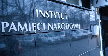 Wchodzi w życie kontrowersyjna ustawa o IPN