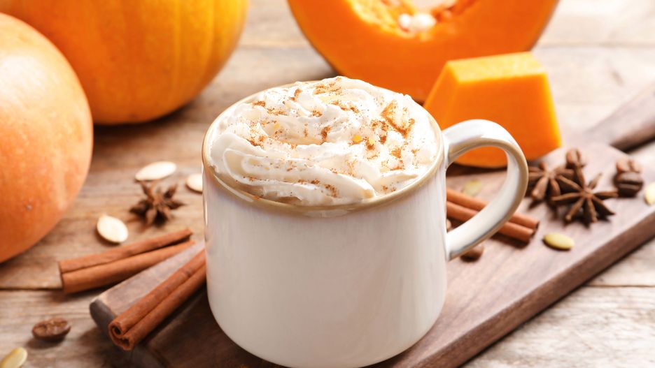 Jak przygotować domową pumpkin spice latte