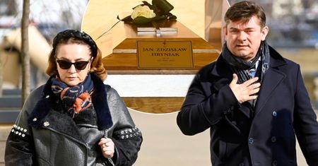 Zenek i Danuta Martyniukowie na pogrzebie Jana Hryniaka. Wspólnie pożegnali reżysera filmu "Zenek"