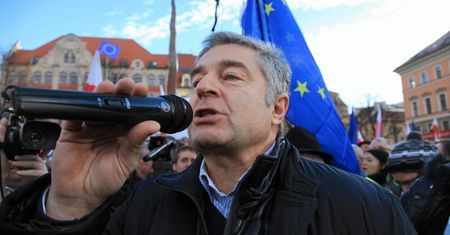 Brudziński do Frasyniuka: "Swojej gęby Lechem Kaczyńskim nie wycieraj"