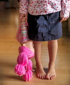 Nauczyciel z podstawówki molestował uczennice. Ofiarą pięć dziewczynek