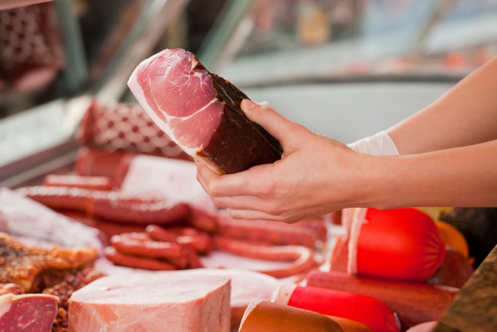 Wędlina wędlinie nie równa. Rodzaje, produkcja i skład wędlin