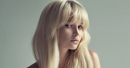 Najmodniejsze odcienie blondu. Blond ombre, rose blond i inne
