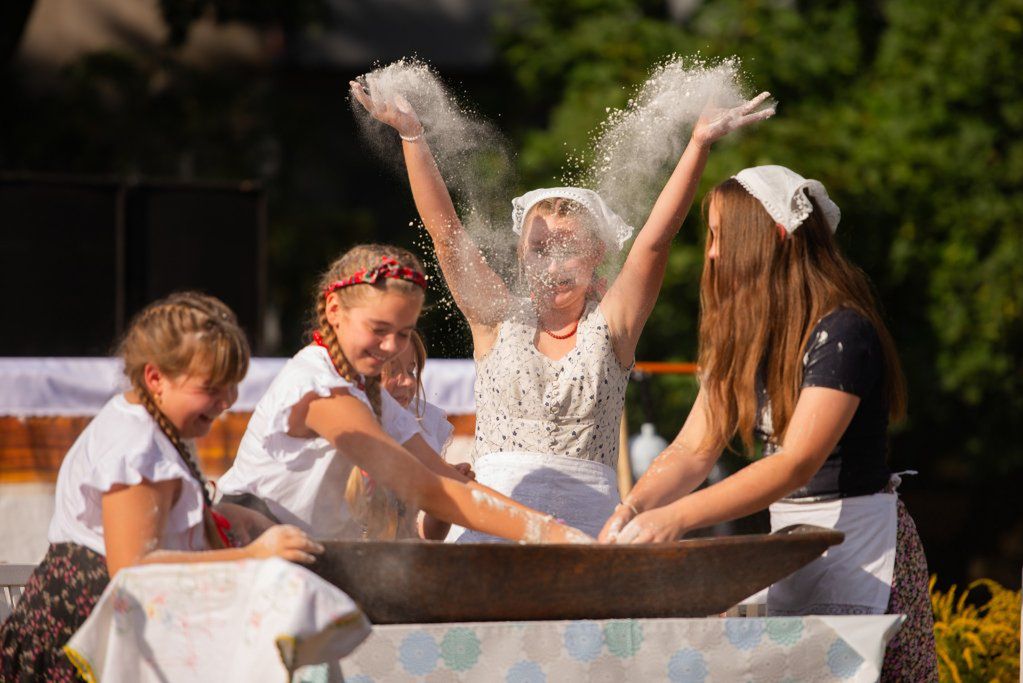 Odbyły się kolejne dożynki. Tym razem w Gminie Wysoka i Gminie Białośliwie