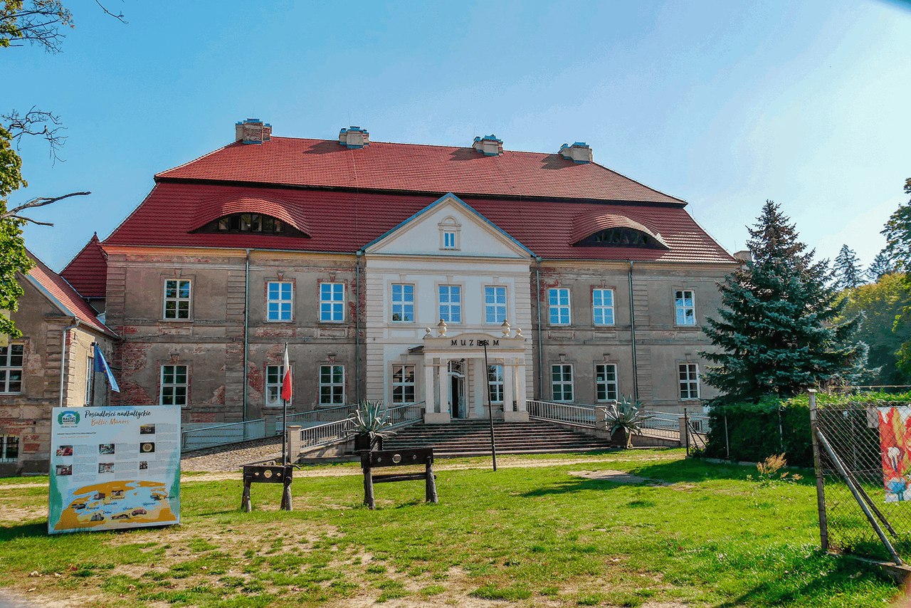 Pałac w Siemczynie – barokowa perełka  Pomorza Zachodniego