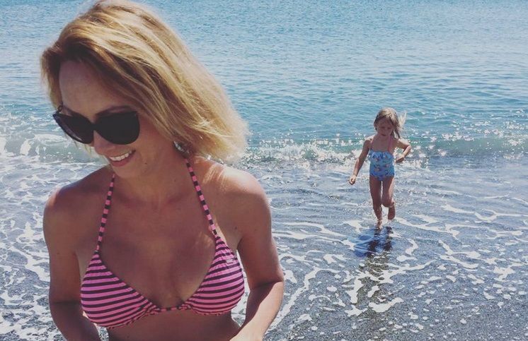 Zdjęcie Anny Kalczyńskiej robi furorę na Instagramie. Prezenterka pokazała się w skąpym bikini