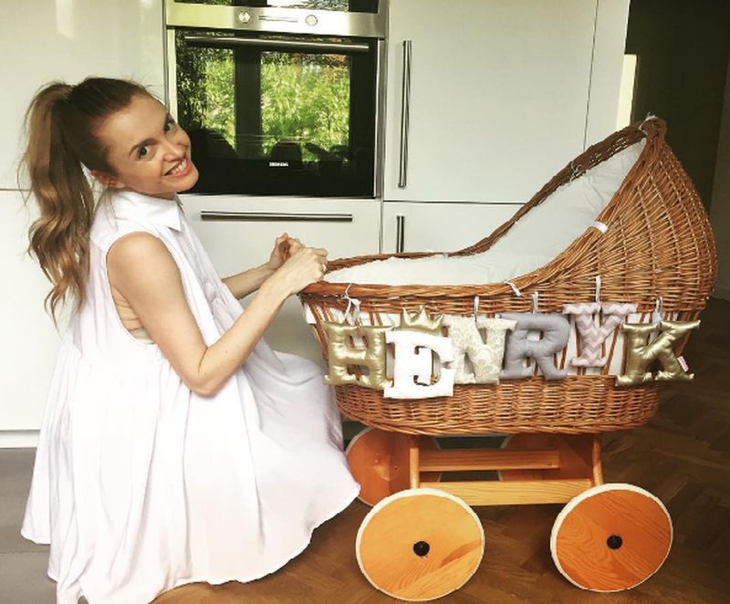 Burzyńska na wakacjach z synem. Pokazała fotkę w bikini