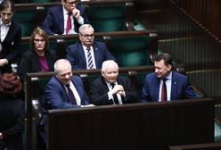 PiS powoli odbudowuje przewagę. Nowy sondaż