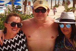 Poseł Dominik Tarczyński pochwalił się klatą. Szału nie ma...