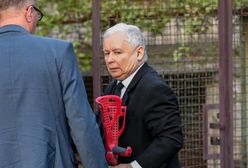 Kaczyński walczy z infekcją. Przełożono operację