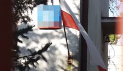 Jarosław Kaczyński wywiesił flagę. Tak politycy obchodzą Dzień Flagi