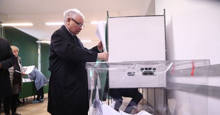 PiS wycofuje się ze zmian w kodeksie wyborczym
