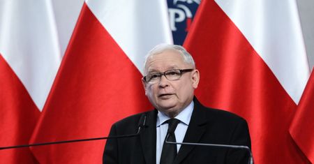 Marek Kuchciński rezygnuje z funkcji marszałka Sejmu. "Żałosne"