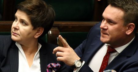 Tylko w WP. "Zapłacą za to". Stanowcza reakcja posła PiS na decyzję KE ws. Polski