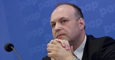 Koronawirus. Sklepy mają zapewnić rękawiczki klientom. "To największe wyzwanie"