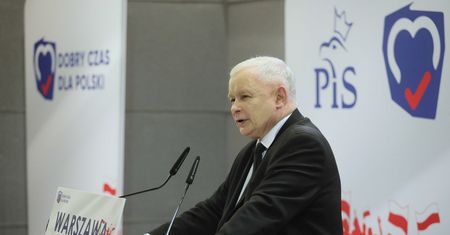 Die Welt: świadczenia socjalne cementują władzę PiS-u