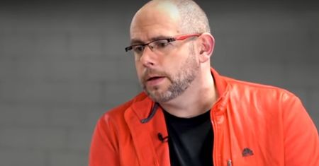 Ojciec nastolatki wytropił pedofila. "Teraz grożą mi i mojej córce śmiercią"