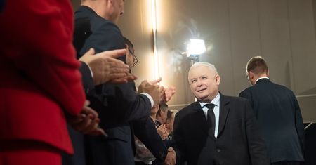 Wybory parlamentarne 2019. Kampania PiS na najwyższych obrotach. Jarosław Kaczyński ma plan na decydujący tydzień