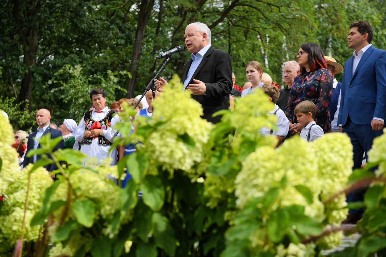 Burza po słowach Jarosława Kaczyńskiego. Zastępca rzecznika PiS tłumaczy