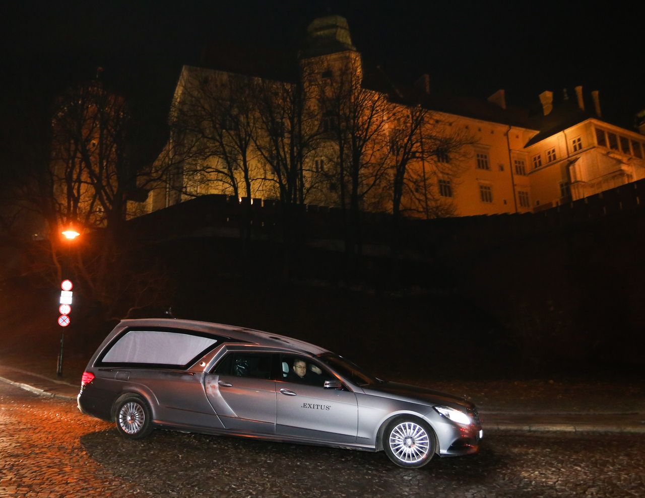 Odbędą się kolejne ekshumacje smoleńskie. Śledczy zbadają szczątki z dwóch grobów