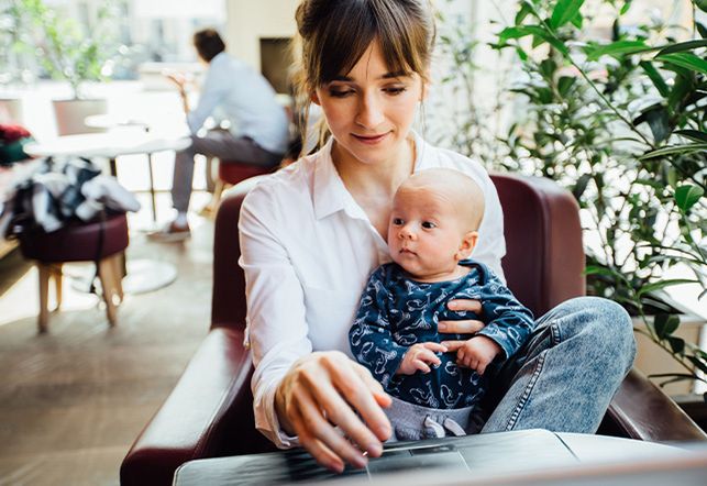 Mama wraca do pracy – dofinansowania i ułatwienia dla kobiet po urlopie macierzyńskim