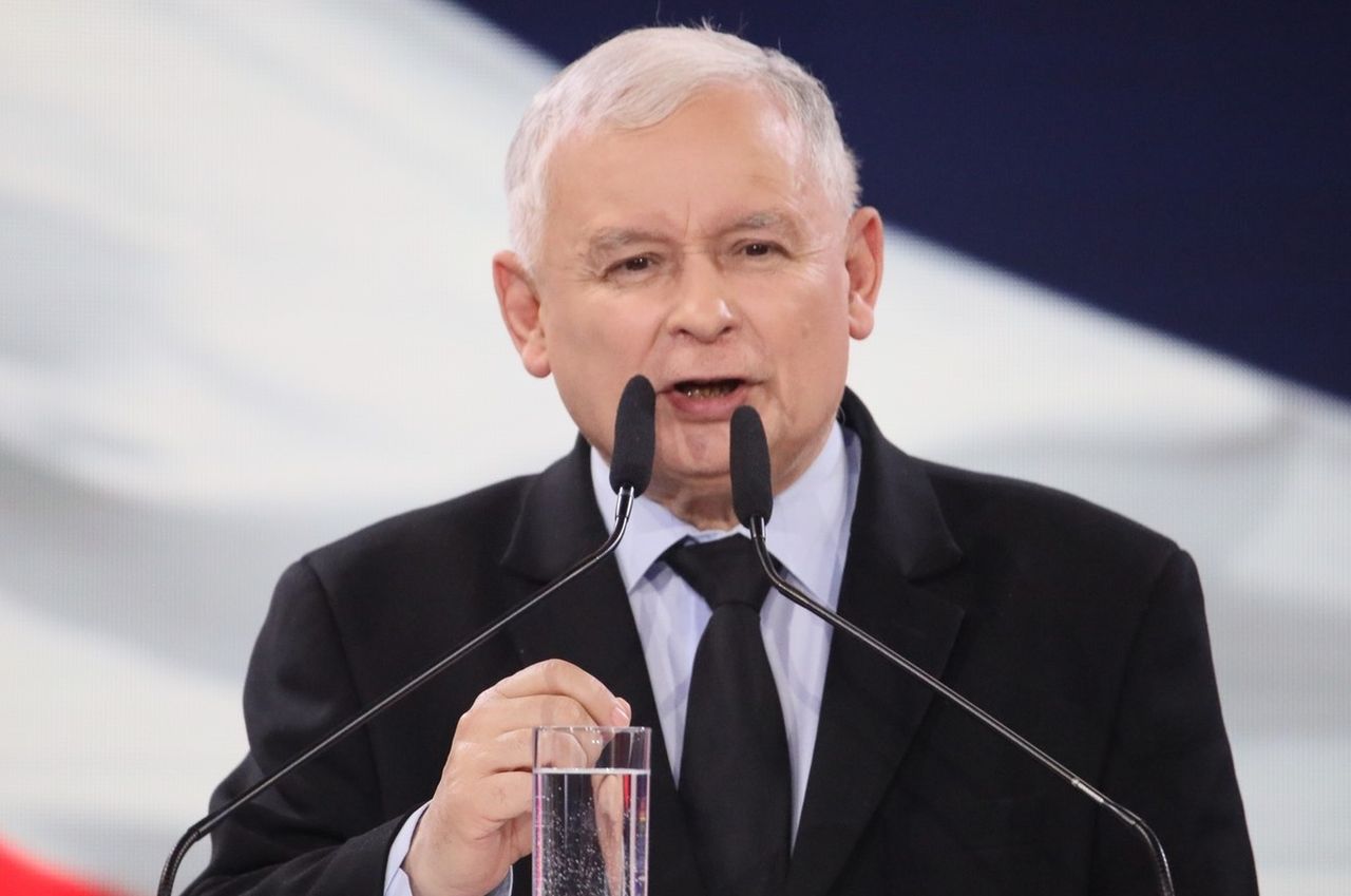 500+ na pierwsze dziecko. Kaczyński zapowiedział zmianę 